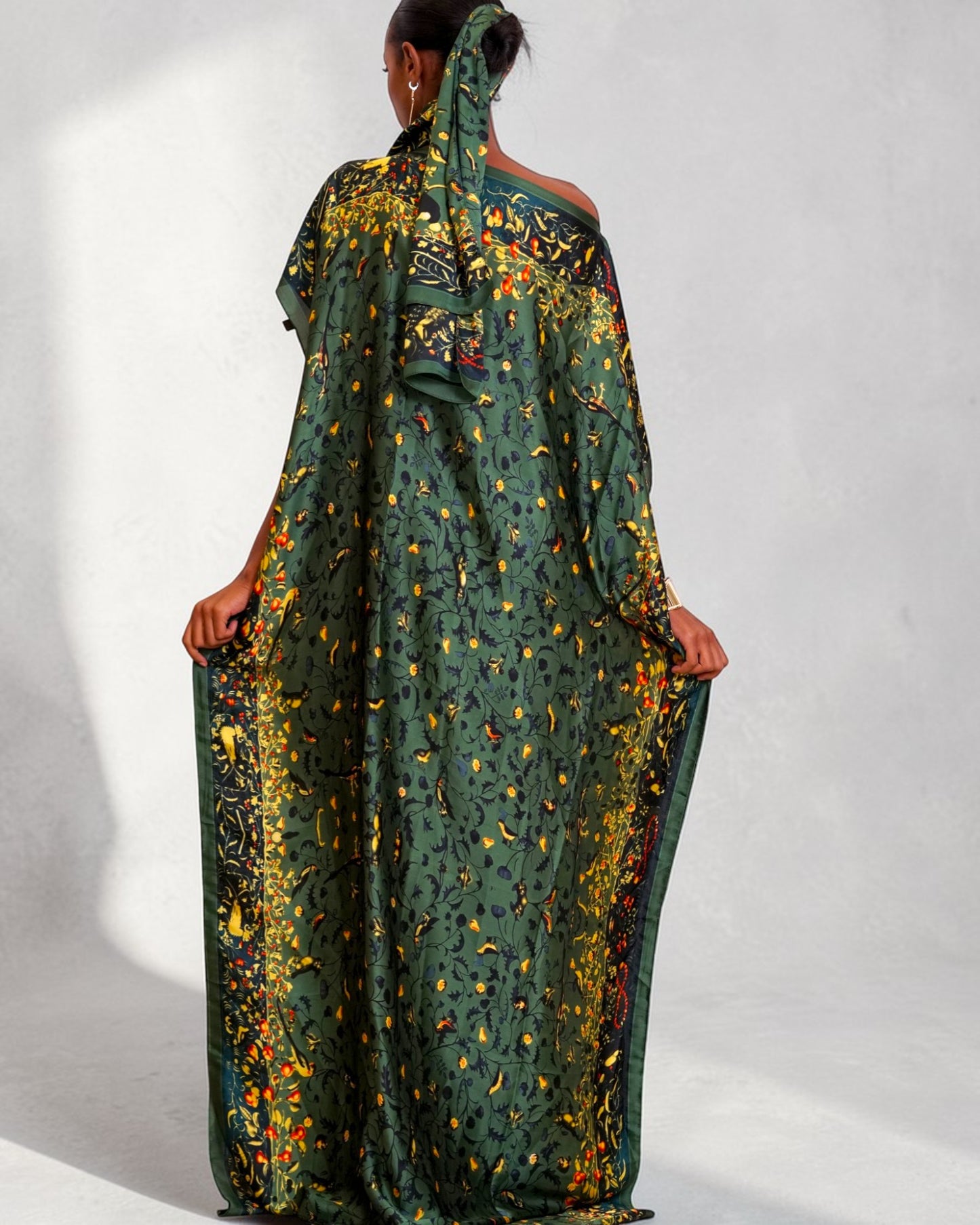 Breeze Derac - Zuri Grove (Lightweight Satin)