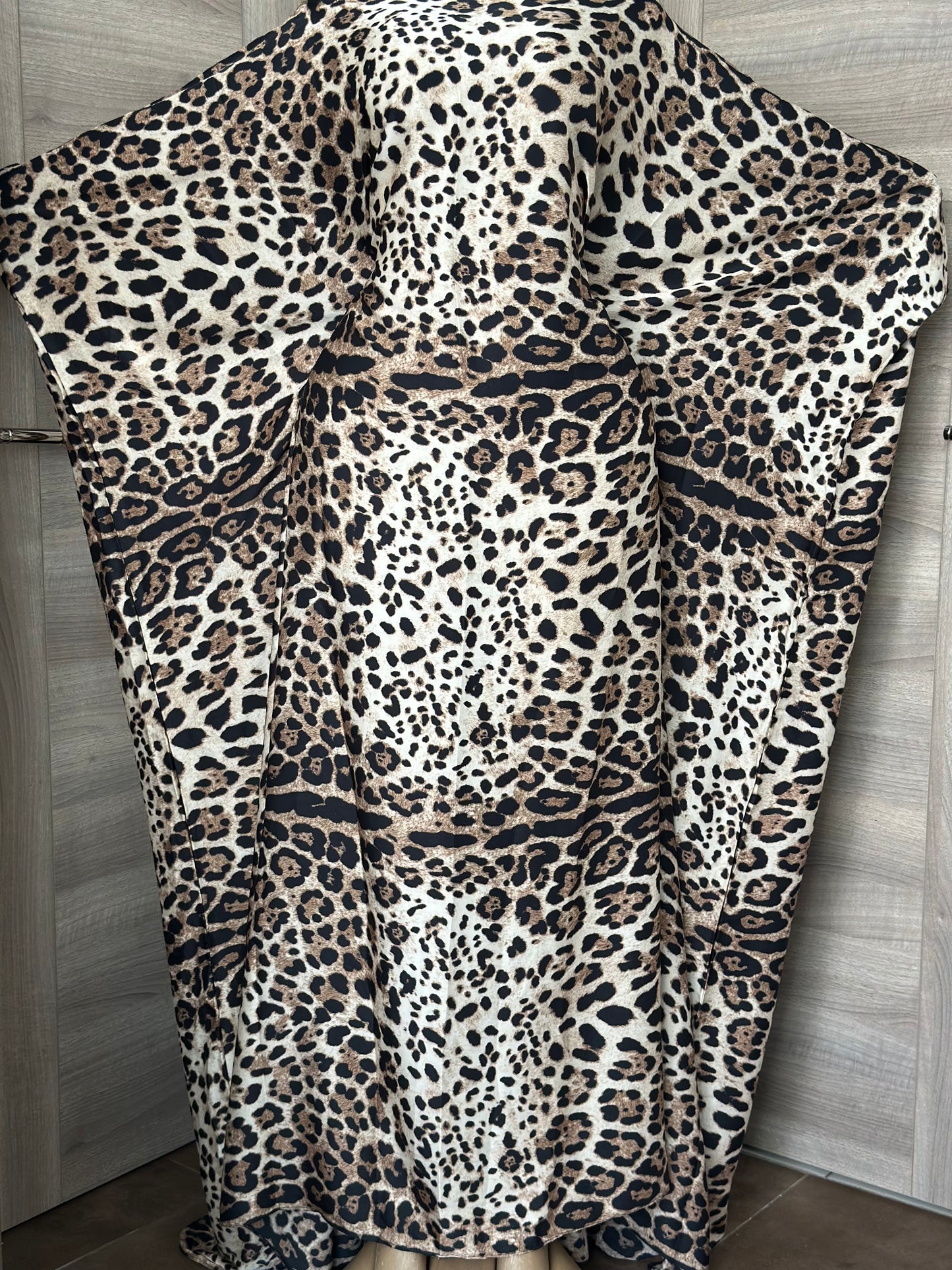 Wild Serenade Silk Derac