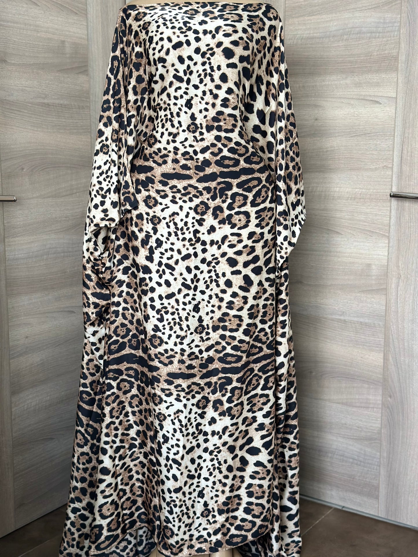 Wild Serenade Silk Derac