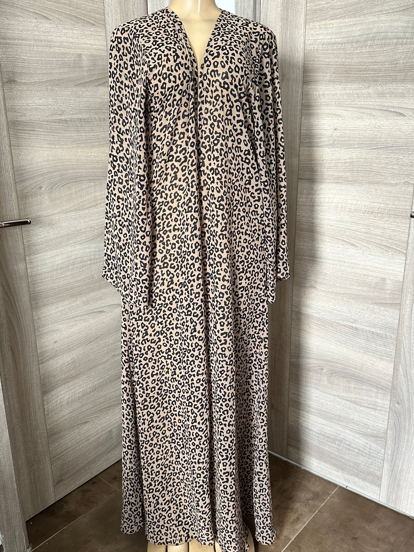 Noir Whisper Chiffon Kimono
