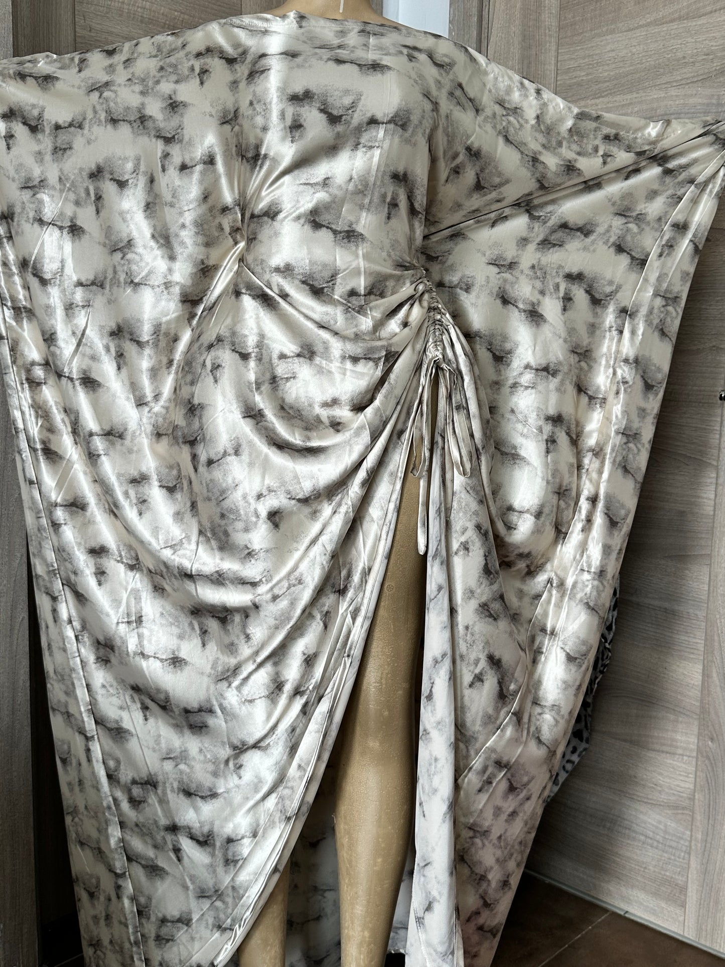 Moonlit Mirage Silk Derac