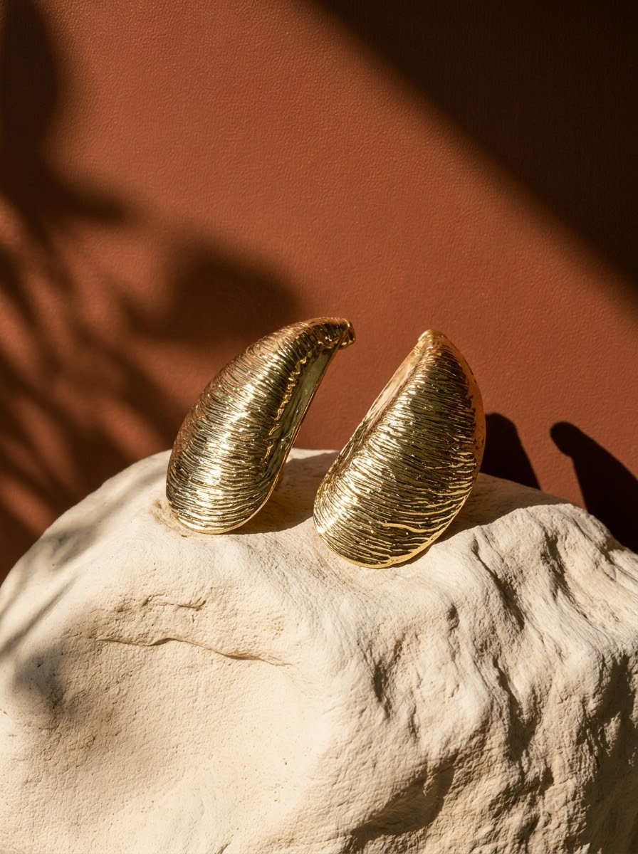 Tide Shell Earrings