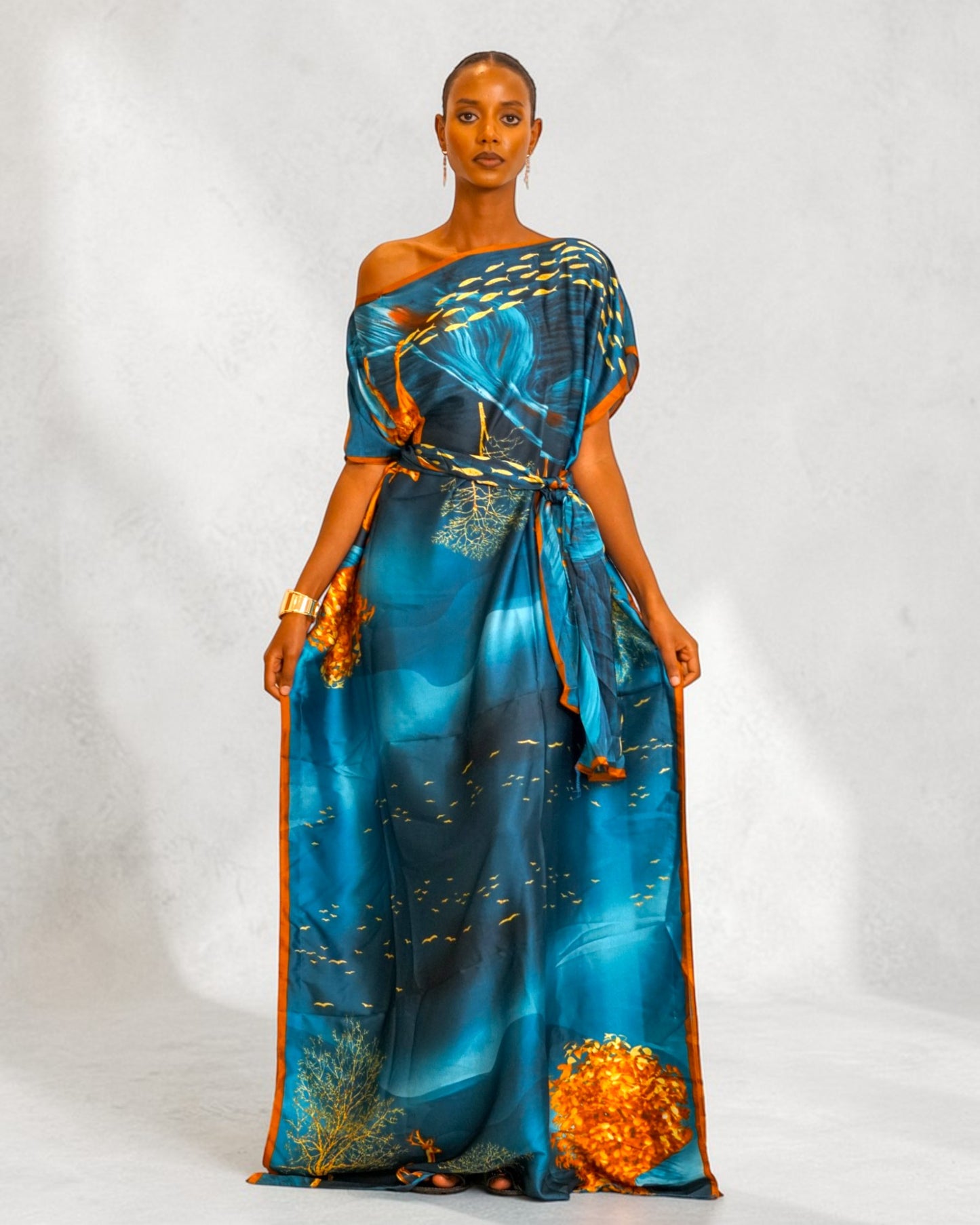 Breeze Derac - Golden Reef (Lightweight Satin)