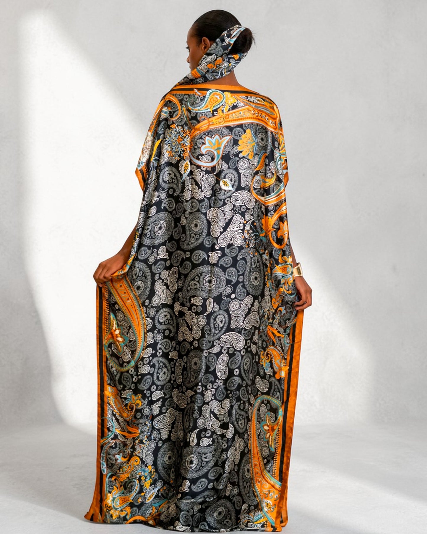 Breeze Derac - Amber Paisley (Lightweight Satin)