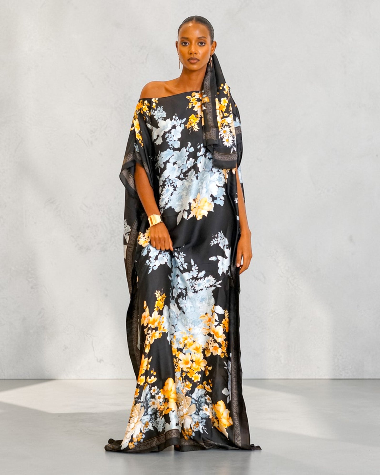 Breeze Derac - Midnight Garden (Lightweight Satin)