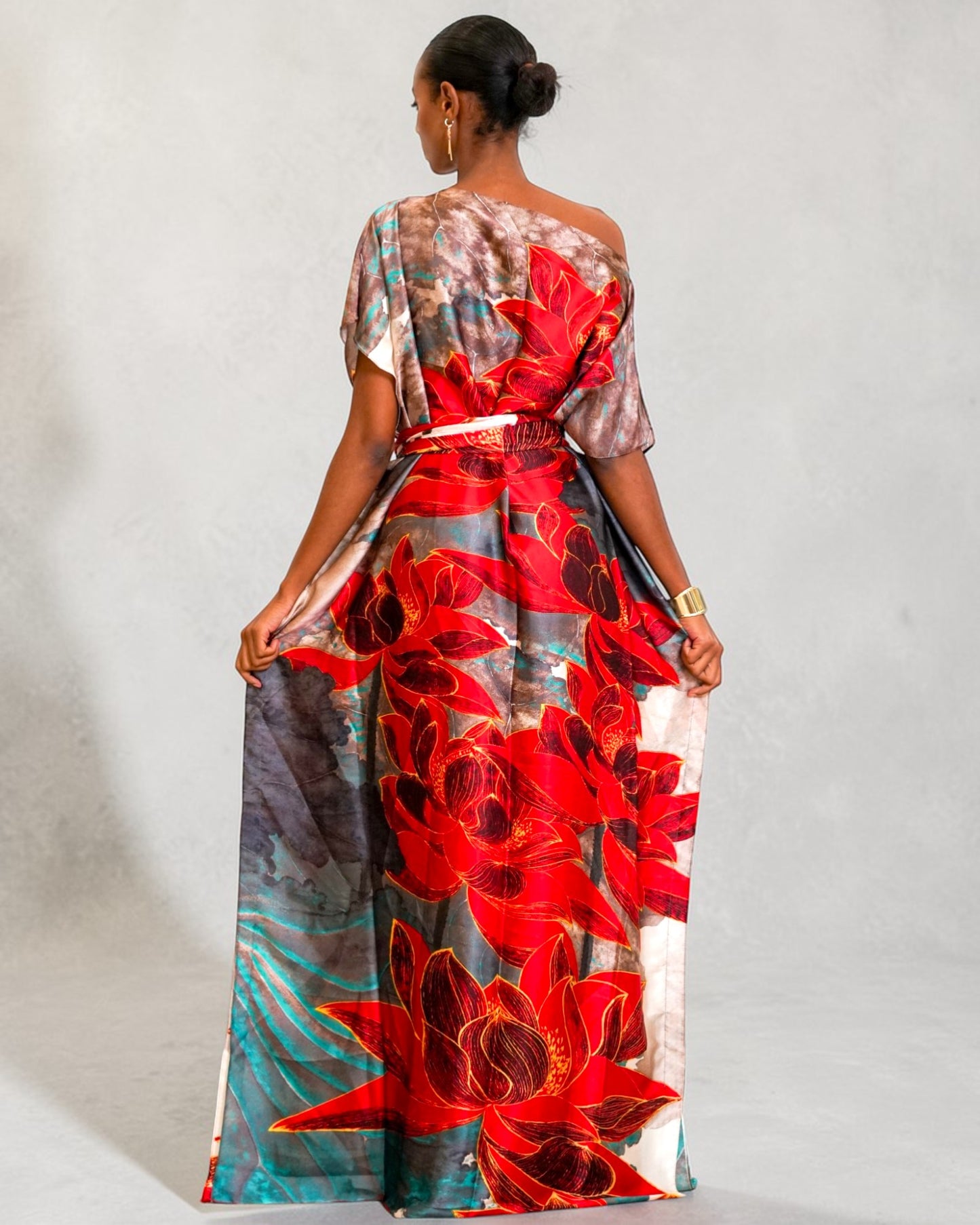 Breeze Derac -  Crimson Lotus (Lightweight Satin)