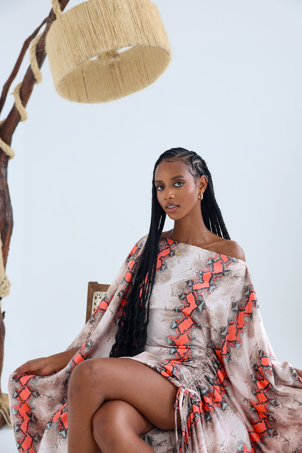 Kiara Derac - Venom Glow (Silk Satin)
