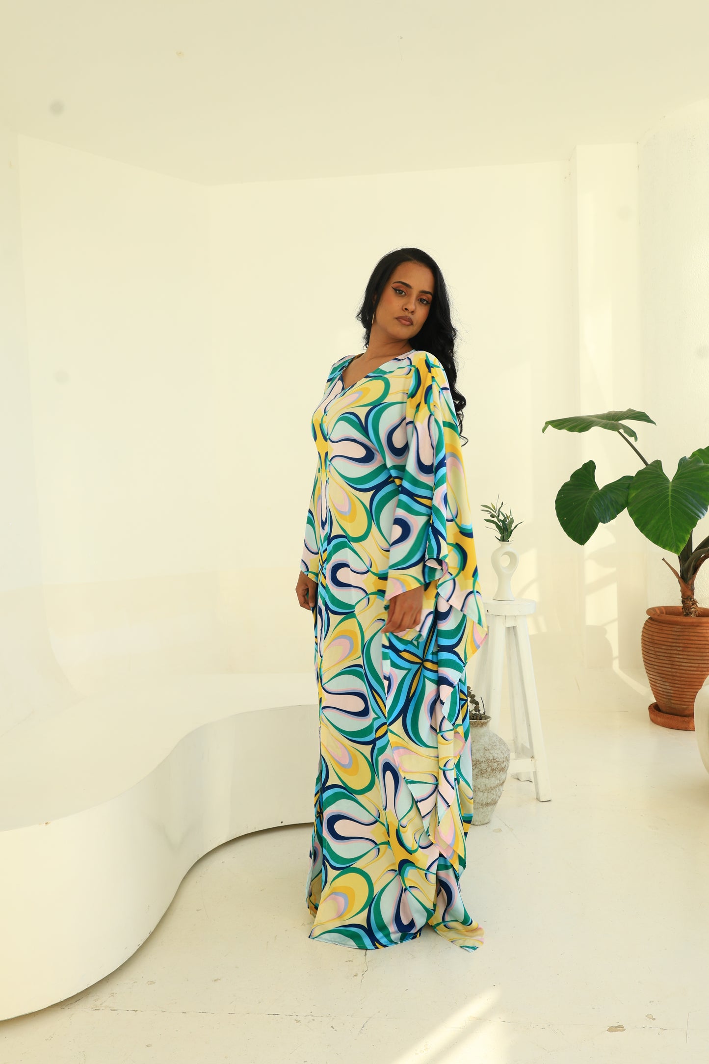 Porcelain Bloom Silk Derac - Ifrah Design