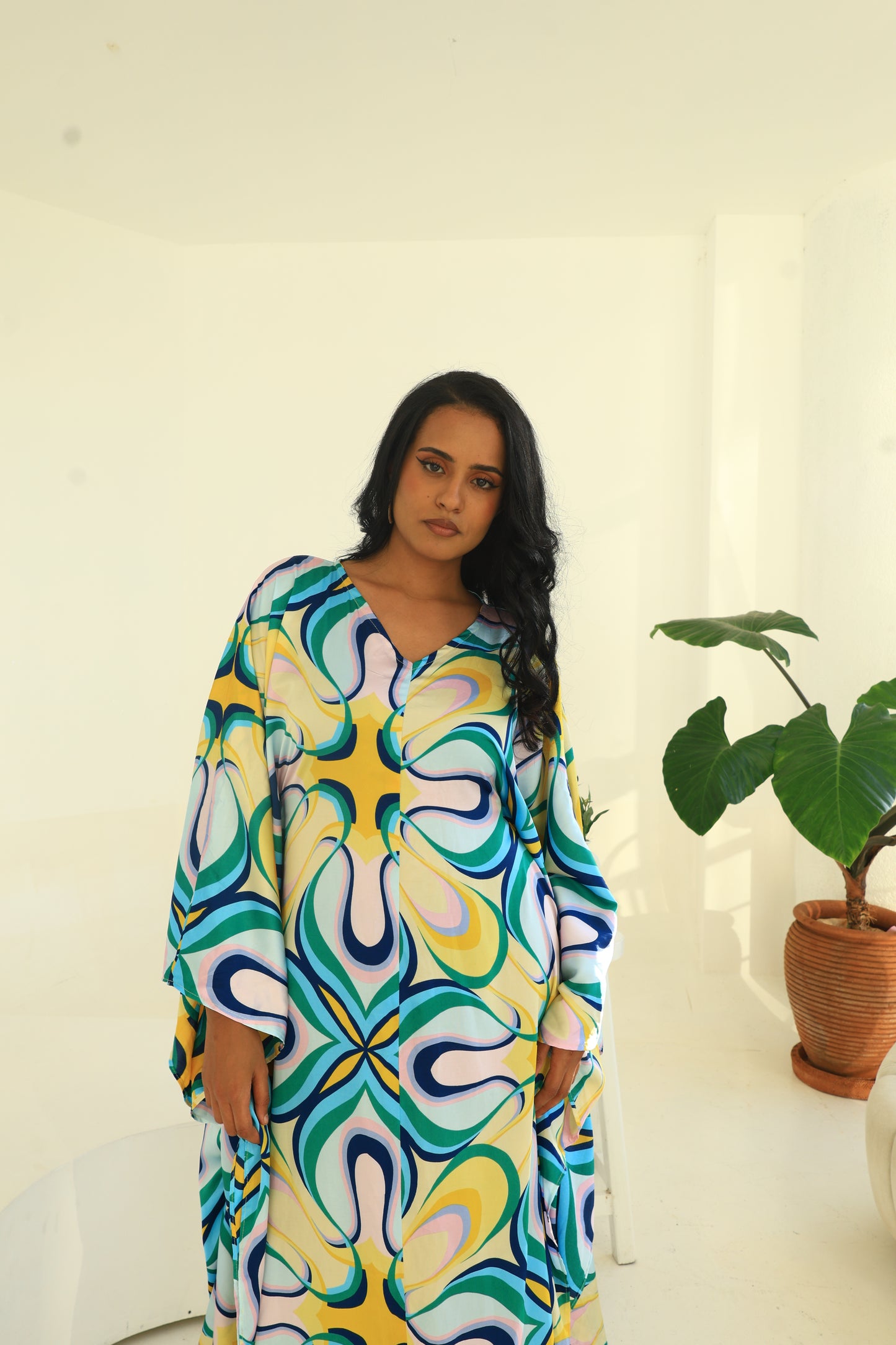 Porcelain Bloom Silk Derac - Ifrah Design