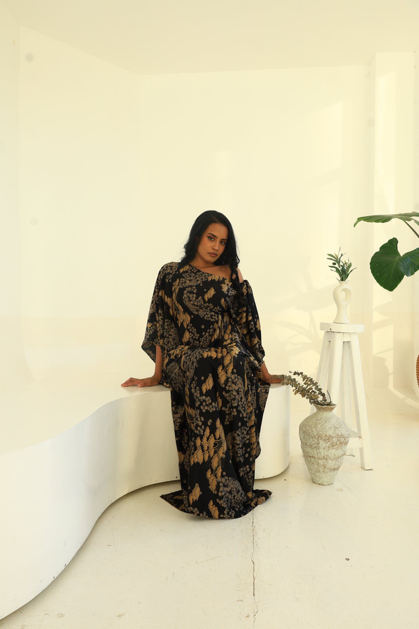 Gilded Vine Silk Derac - Bernice Design