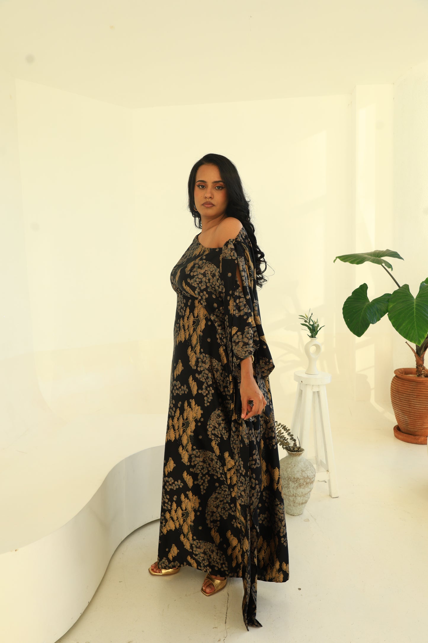 Gilded Vine Silk Derac - Bernice Design