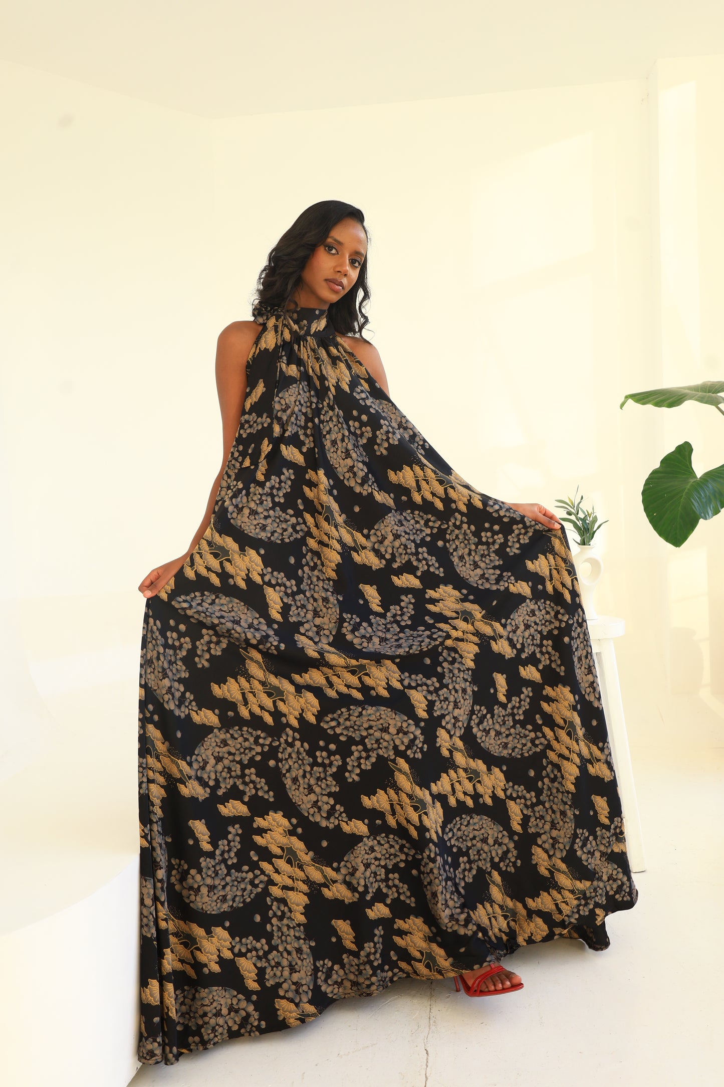 Gilded Vine Silk Derac - Amal Design