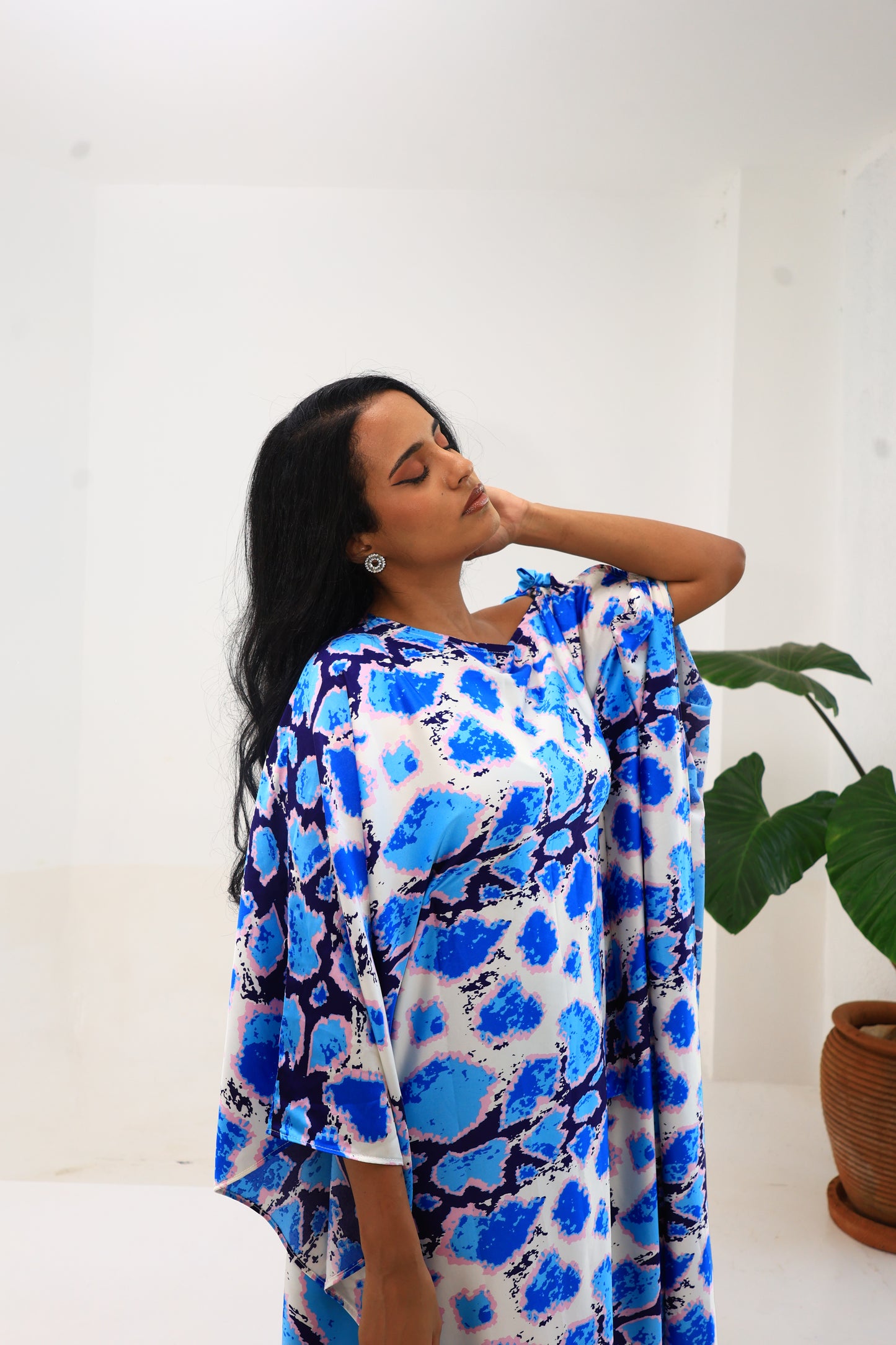 Celestial Wave Silk Derac - Bernice Design