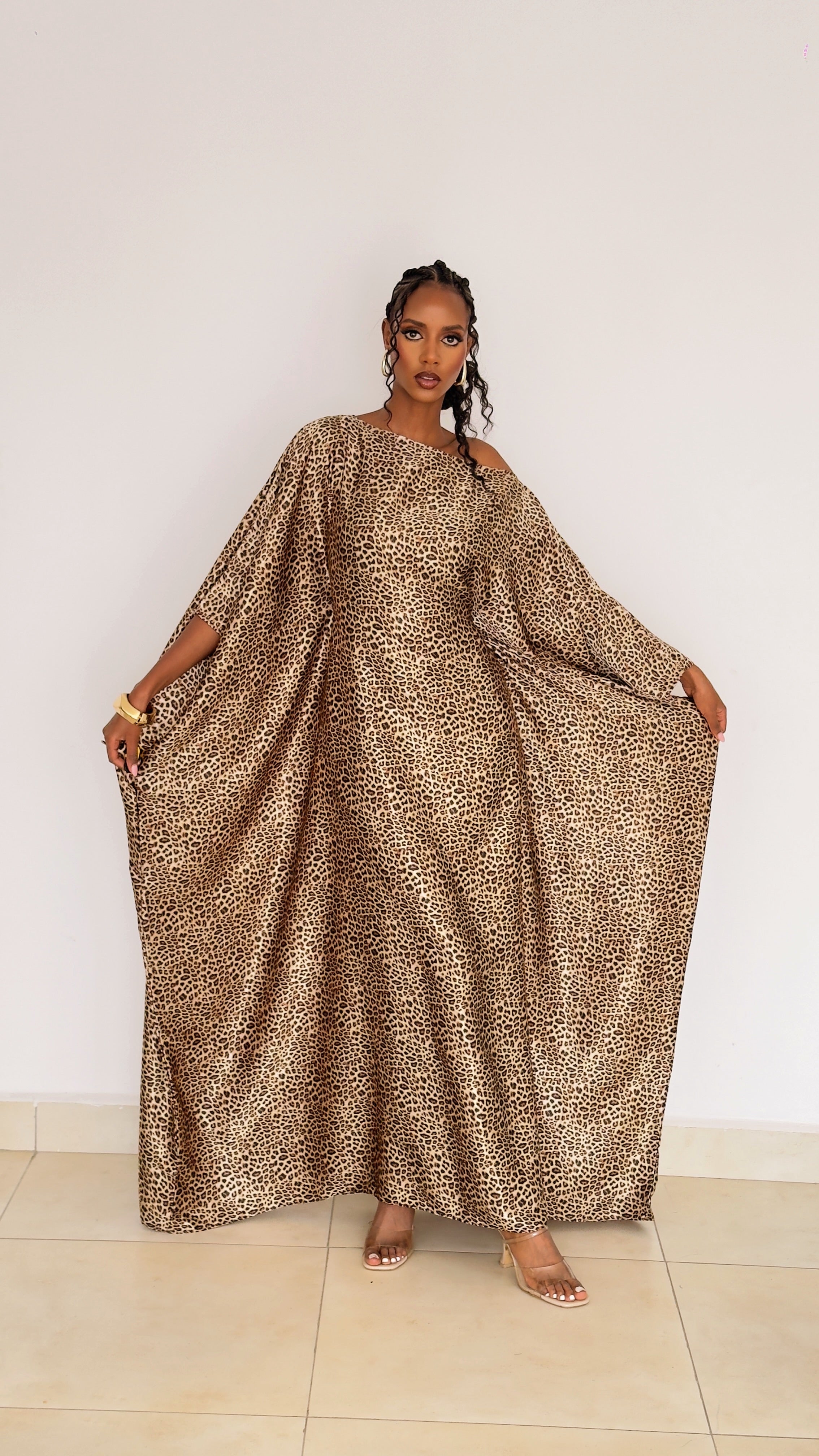 Derac Main character Derac - Golden Leopard ( Silk Satin) – DERAC