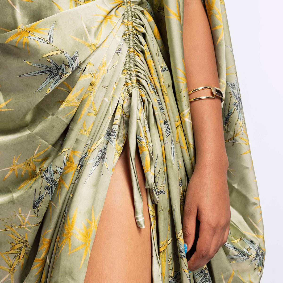 Kiara Derac- Emerald Nomad (Silk satin)