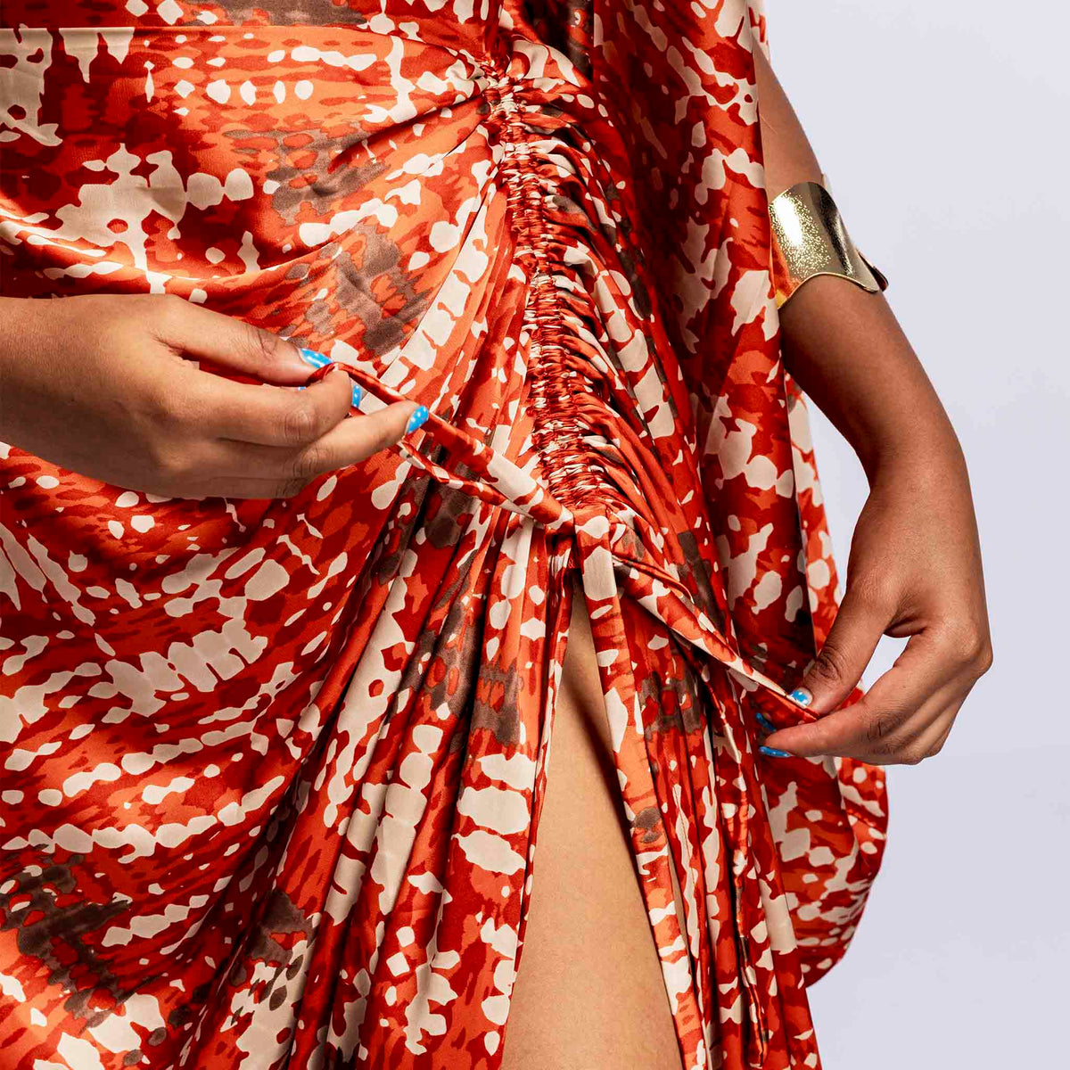 Kiara Derac - Molten Ember (Silk satin)