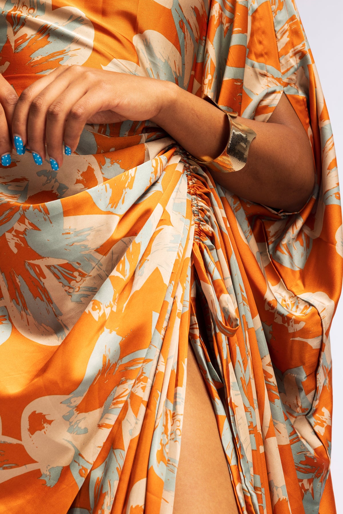 Kiara Derac - Solar Flame (Silk satin)